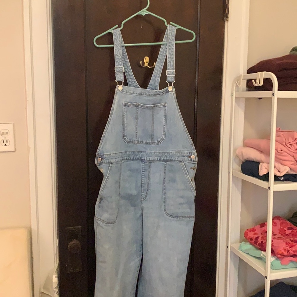 Old Navy women’s overalls size 18